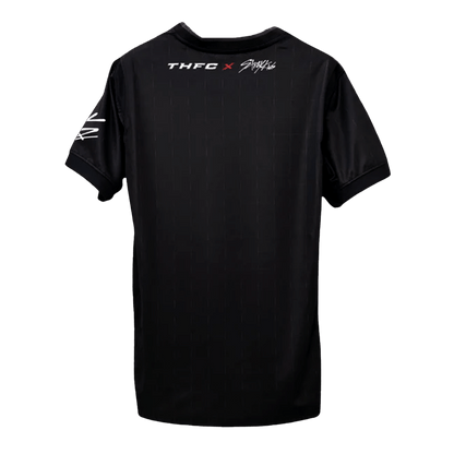 25/26 Tottenham Hotspur X Karol G Soccer Jersey Black——Stray Kids