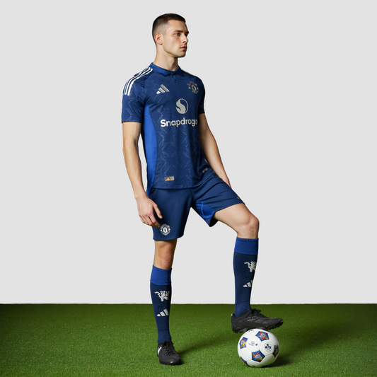 Manchester United Away Football Shirt 2024/25