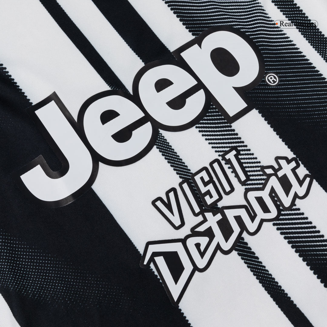 Juventus Home Long Sleeve Soccer Jersey 2025/26