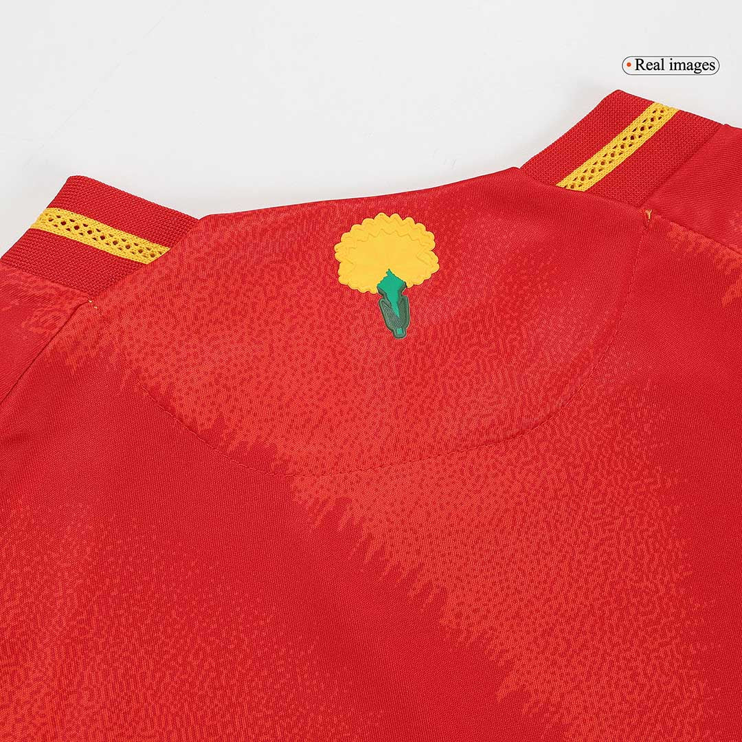 Authentic WILLIAMS JR. #17 Spain Home Soccer Jersey Euro 2024